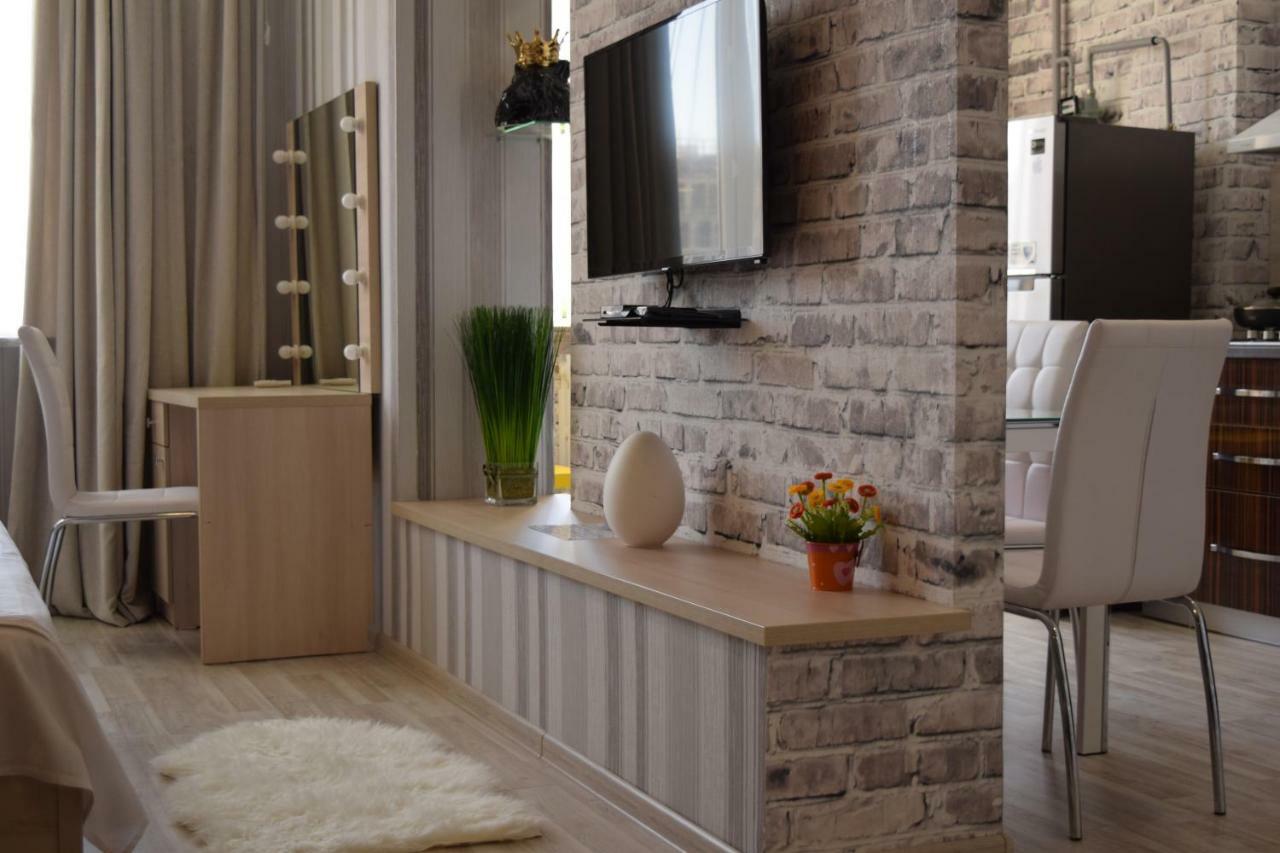 Apartment With Good View In The Center Bischkek Exterior foto