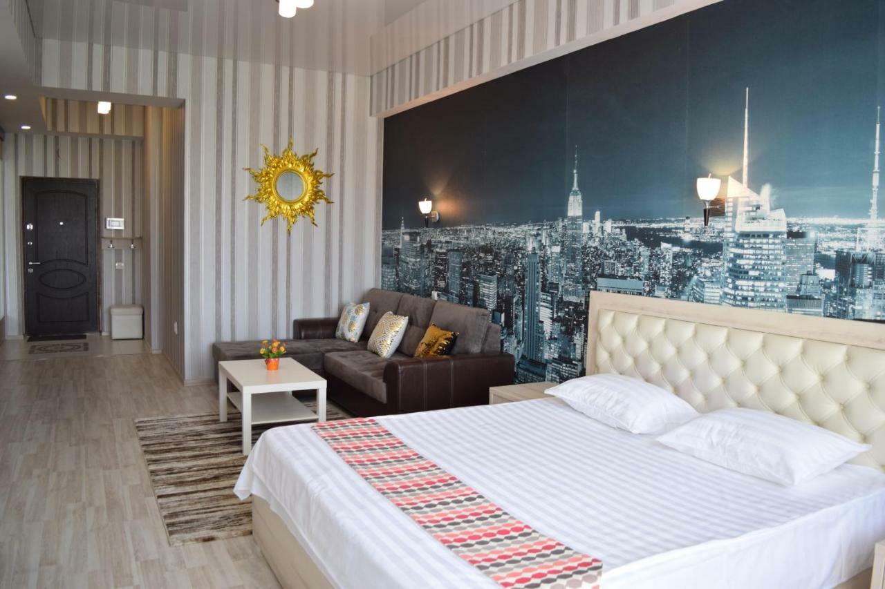 Apartment With Good View In The Center Bischkek Exterior foto